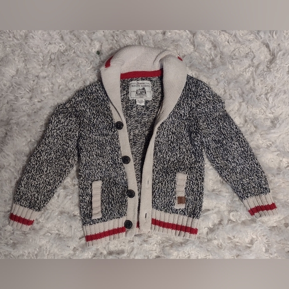 Roots Other - Roots cabin knit sweater